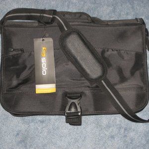 SOLO Classic Expandable Messenger Bag